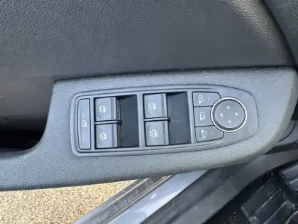 Photo 20 Renault Clio  Blue dCi 100 ch GSR2