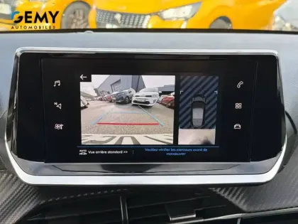 Photo 17 Peugeot 208  PureTech 75 S&S BVM5