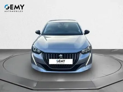 Photo 39 Peugeot 208  PureTech 75 S&S BVM5