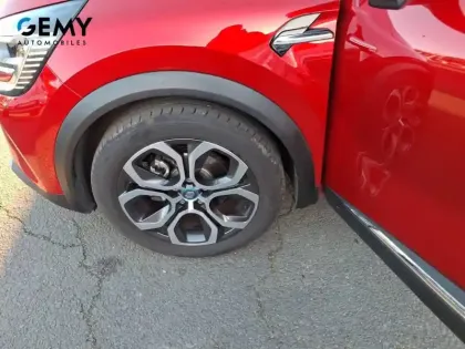 Photo 11 Renault Captur  E-Tech Plug-in 160 - 21