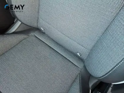 Photo 20 Renault Captur  E-Tech Plug-in 160 - 21