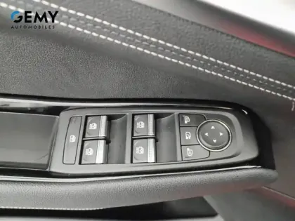 Photo 11 Renault Rafale  E-Tech full hybrid 200ch