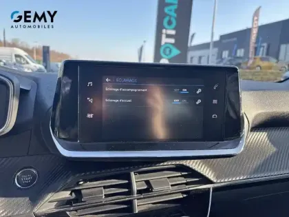 Photo 68 Peugeot 208  PureTech 130 S&S EAT8