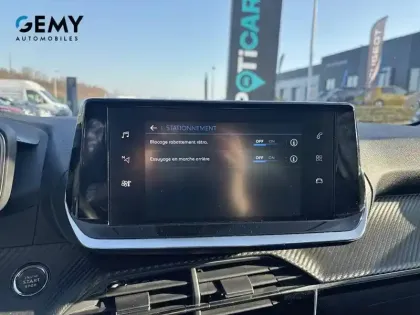 Photo 67 Peugeot 208  PureTech 130 S&S EAT8