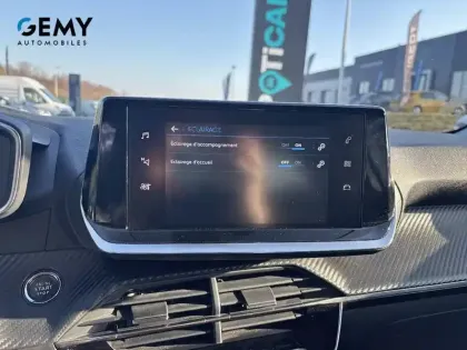 Photo 30 Peugeot 208  PureTech 130 S&S EAT8