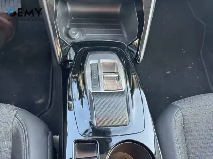 Photo 58 Peugeot 208  PureTech 130 S&S EAT8