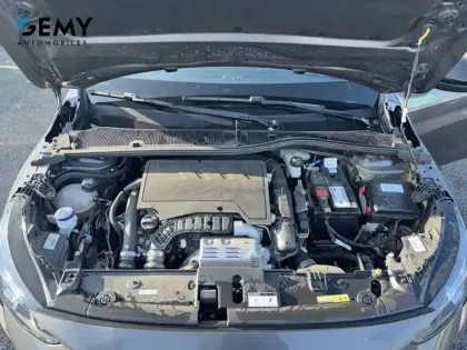 Photo 11 Peugeot 208  PureTech 130 S&S EAT8