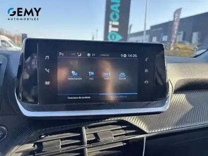 Photo 28 Peugeot 208  PureTech 130 S&S EAT8