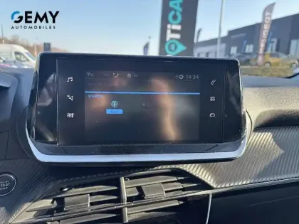 Photo 61 Peugeot 208  PureTech 130 S&S EAT8