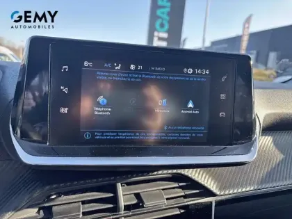 Photo 24 Peugeot 208  PureTech 130 S&S EAT8