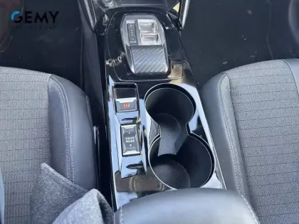 Photo 21 Peugeot 208  PureTech 130 S&S EAT8