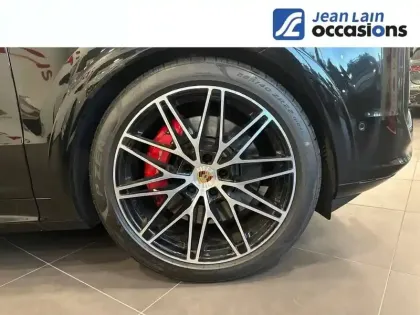 Photo 8 Porsche Cayenne  Coupé E-Hybrid 3.0 V6 519 ch