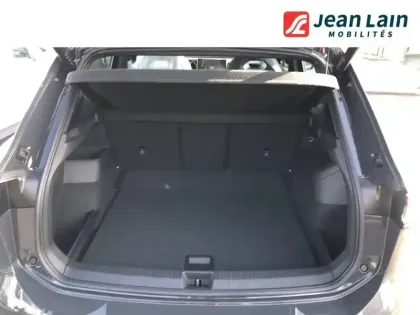 Photo 9 Volkswagen Tiguan  1.5 eTSI 150ch DSG7