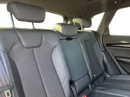 Photo 9 Audi Q5  55 TFSIe 367 S tronic 7 Quattro