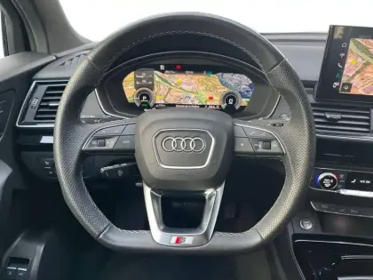 Photo 15 Audi Q5  55 TFSIe 367 S tronic 7 Quattro