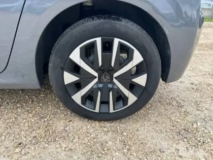 Photo 11 Peugeot 208  PureTech 100 S&S BVM6