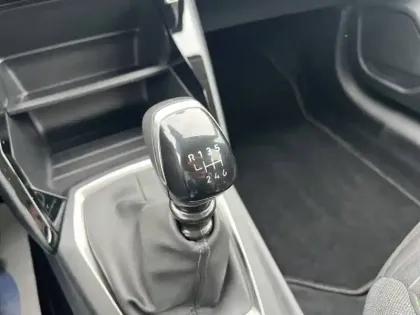 Photo 43 Peugeot 208 Gén. II Ph2 Active 5