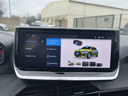 Photo 15 Peugeot 208  PureTech 100 S&S BVM6