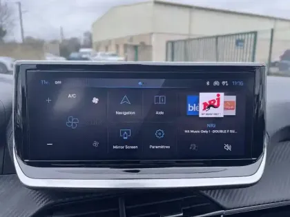 Photo 13 Peugeot 208  PureTech 100 S&S BVM6