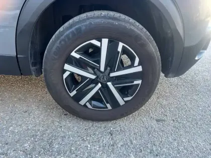 Photo 42 Peugeot 2008  PureTech 100 S&S BVM6