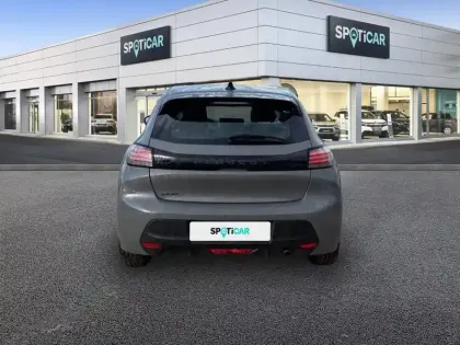 Photo 21 Peugeot 208  PureTech 100 S&S BVM6