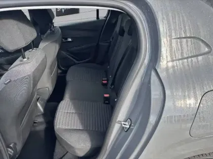 Photo 42 Peugeot 208  PureTech 100 S&S BVM6