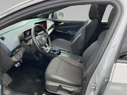 Photo 9 Volkswagen Id.5  299 ch GTX