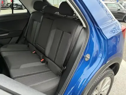 Photo 29 Volkswagen T-roc  1.0 TSI 116 Start/Stop BVM6