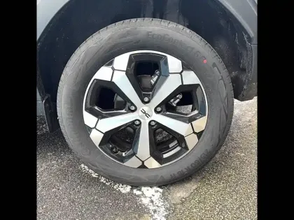 Photo 12 Dacia Duster  Hybrid 155