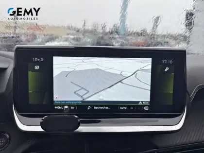 Photo 15 Peugeot 208  PureTech 130 S&S EAT8