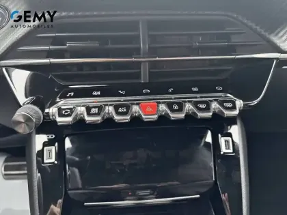 Photo 25 Peugeot 208  PureTech 130 S&S EAT8