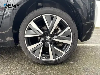 Photo 10 Peugeot 208  PureTech 130 S&S EAT8