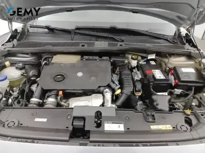 Photo 51 Peugeot 208  BlueHDi 100 S&S BVM6