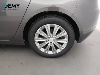 Photo 10 Peugeot 308  PureTech 110ch S&S BVM6