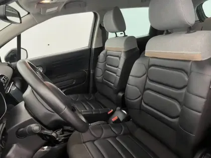 Photo 94 Citroën C3 Aircross  PureTech 110 S&S BVM6