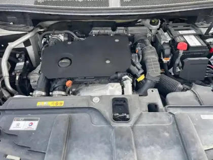 Photo 9 Peugeot 3008  BlueHDi 130ch S&S EAT8