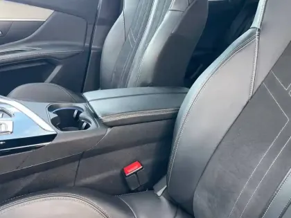 Photo 19 Peugeot 3008  BlueHDi 130ch S&S EAT8