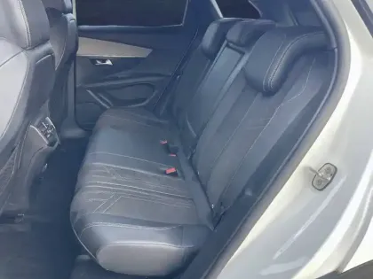 Photo 14 Peugeot 3008  BlueHDi 130ch S&S EAT8