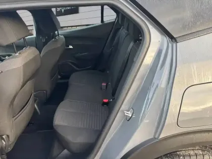 Photo 10 Peugeot 2008  PureTech 100 S&S BVM6