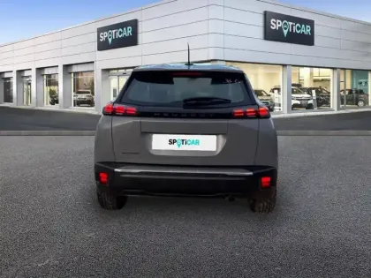 Photo 5 Peugeot 2008  PureTech 100 S&S BVM6