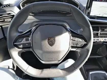 Photo 27 Peugeot 208 Gén. II Ph2 Active 5