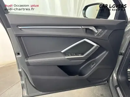 Photo 22 Audi Q3  Sportback 35 TFSI 150 ch S tronic 7