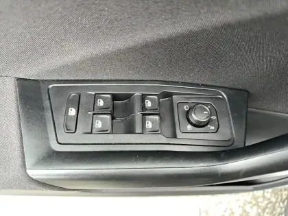 Photo 27 Volkswagen T-roc  2.0 TDI 116 Start/Stop BVM6