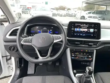 Photo 16 Volkswagen T-roc  2.0 TDI 116 Start/Stop BVM6