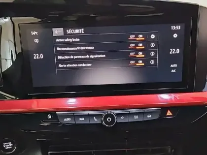 Photo 21 Opel Mokka  Electrique 136 ch & Batterie 50 kWh