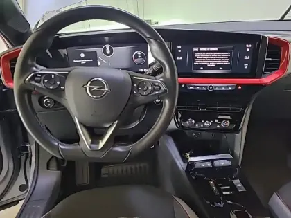 Photo 7 Opel Mokka  Electrique 136 ch & Batterie 50 kWh