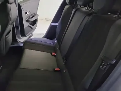 Photo 11 Opel Mokka  Electrique 136 ch & Batterie 50 kWh