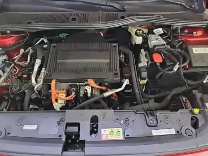 Photo 14 Opel Corsa  Electrique 136 ch & Batterie 50 kw/h