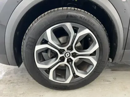 Photo 8 Renault Captur  TCe 140 EDC - 21