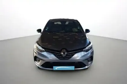 Photo 7 Renault Clio  E-Tech full hybrid 145